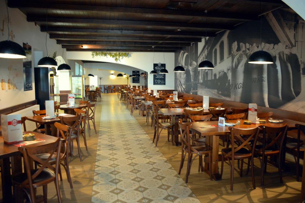 Kyjovsky Pivovar - Hotel, Restaurace, Pivni Lazne Dış mekan fotoğraf