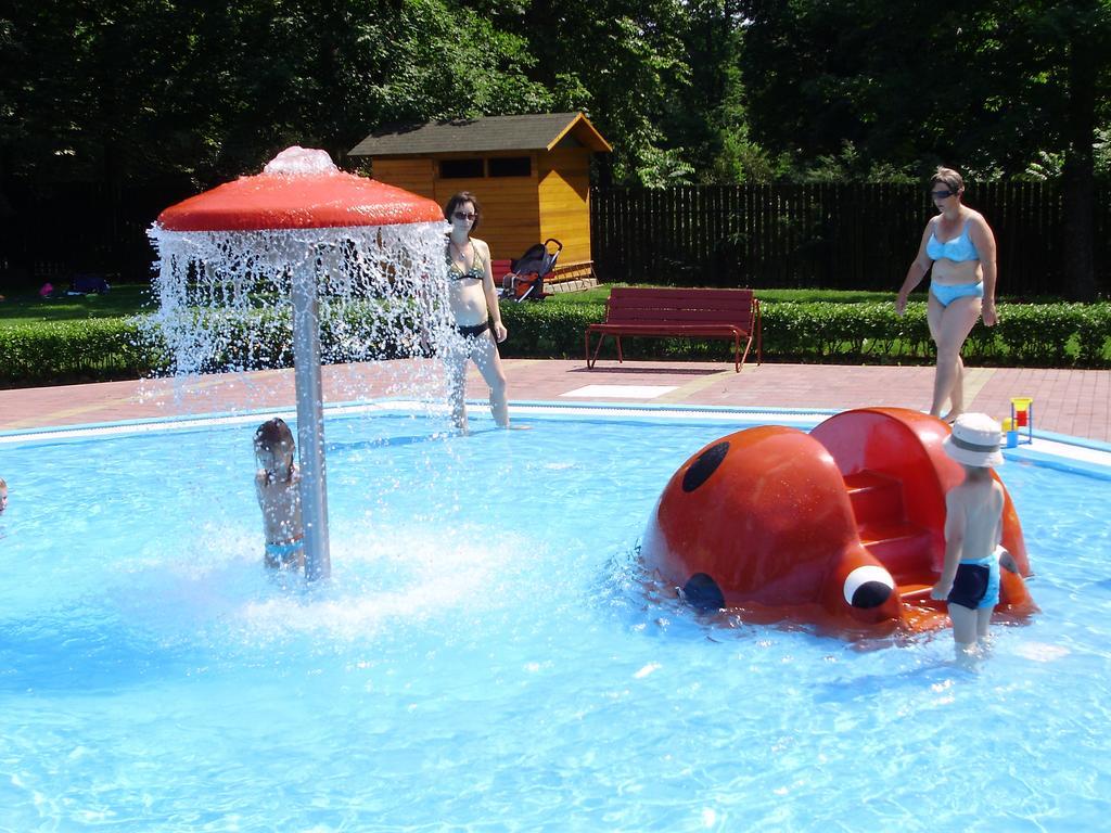 Kyjovsky Pivovar - Hotel, Restaurace, Pivni Lazne Dış mekan fotoğraf